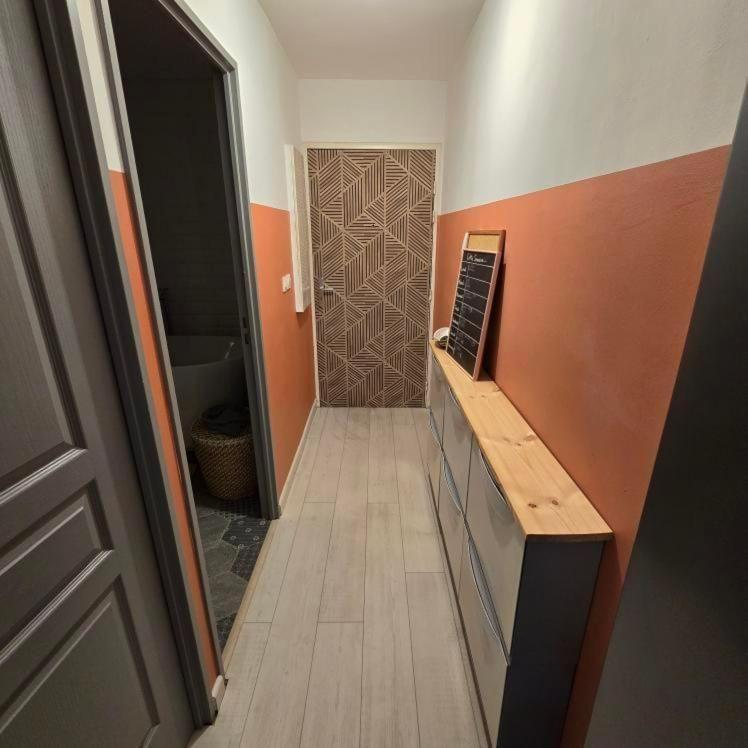 Chambre Chez L'Habitant Cosy Et Moderne, Vue Sur Montagne Saint-Denis Zewnętrze zdjęcie